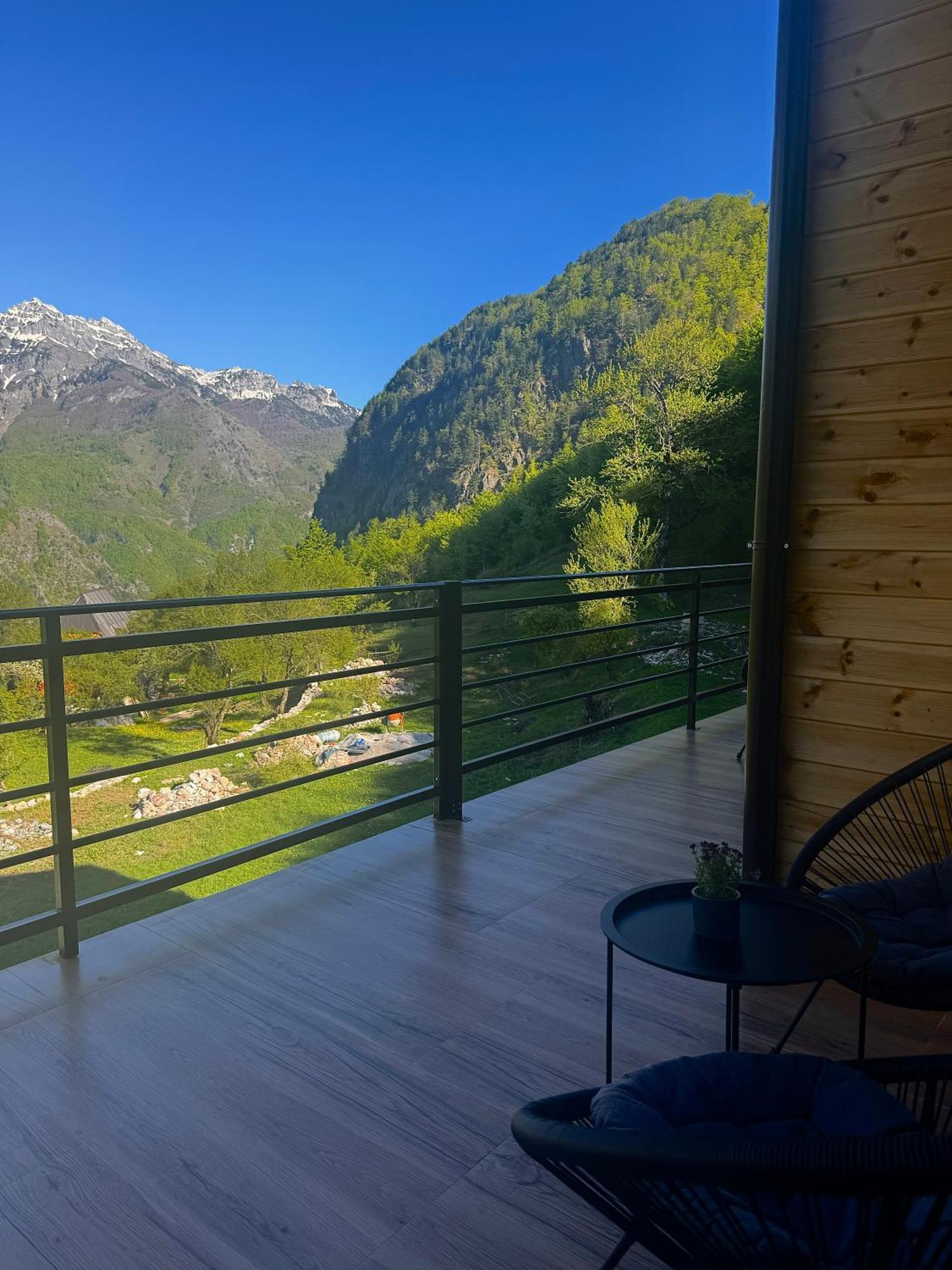 Vidis Chalet Boutique Hotel ثيث المظهر الخارجي الصورة